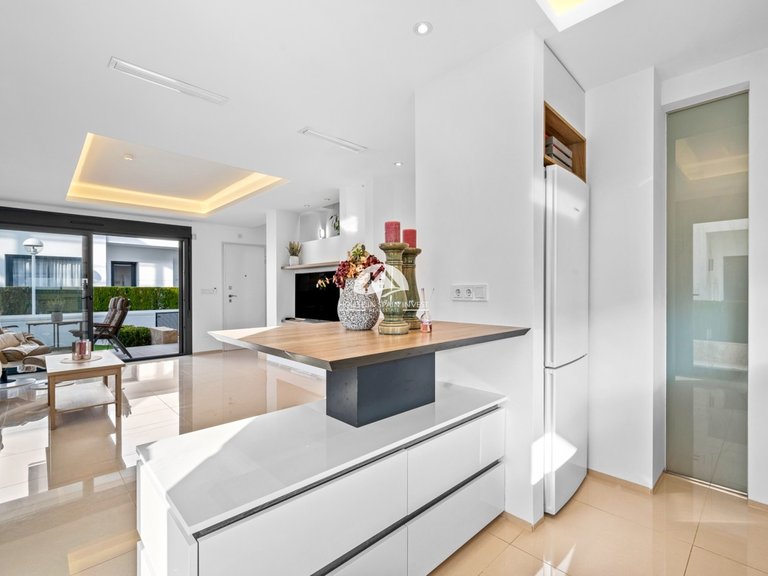 Villa for Sale in Ciudad Quesada Rojales - Ciudad Quesada, Alicante 22