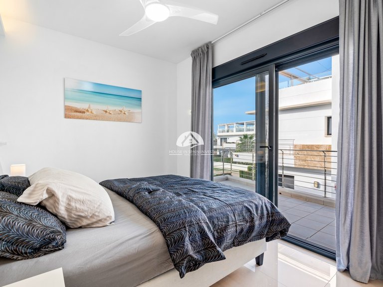 Villa for Sale in Ciudad Quesada Rojales - Ciudad Quesada, Alicante 33