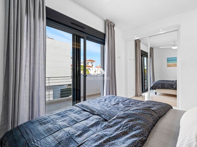 Villa for Sale in Ciudad Quesada Rojales - Ciudad Quesada, Alicante 35