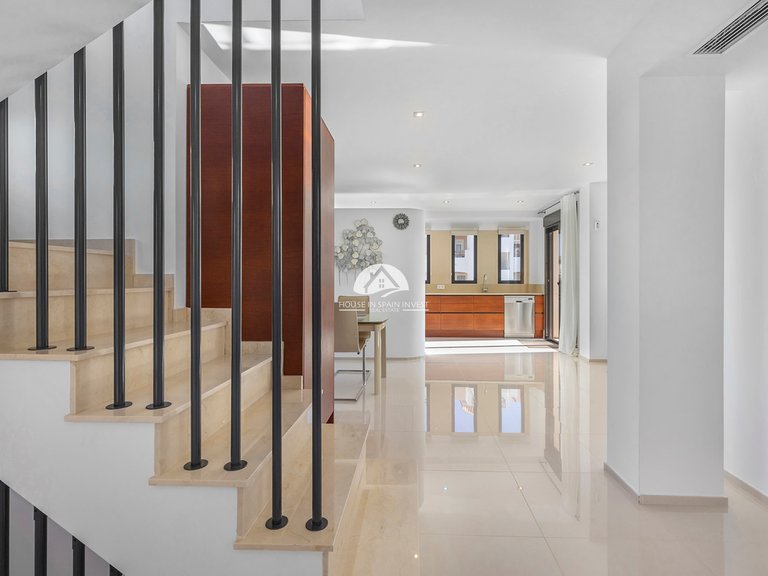 Villa for Sale in La Zenia Orihuela Costa, Alicante 5