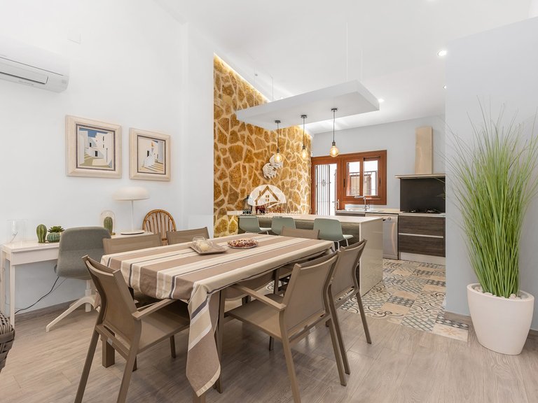 Villa for Sale in Punta Prima Orihuela Costa, Alicante 30