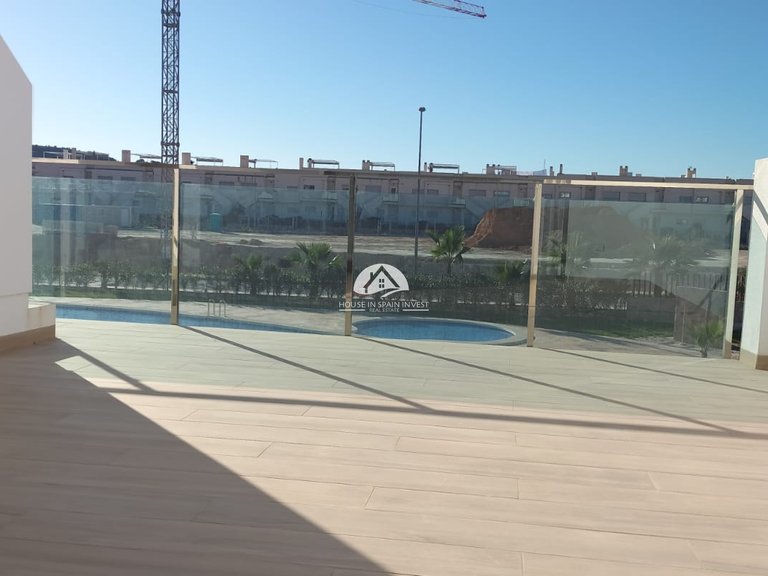 Apartment for Sale in Vistabella Vistabella Golf, Alicante 8