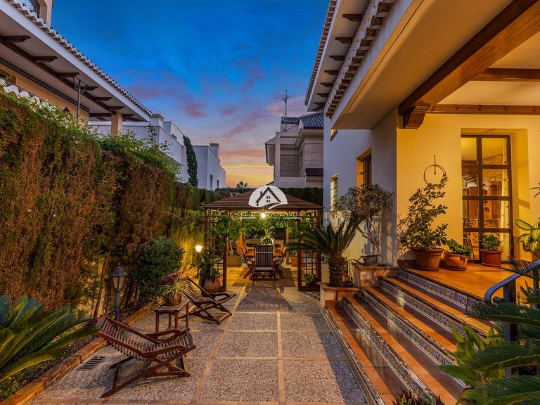 Villa for Sale in La Veleta Torrevieja, Alicante 5