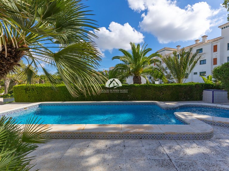 Villa for Sale in Villamartín - Las Filipinas Orihuela Costa, Alicante 10