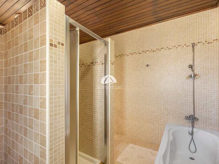 Villa for Sale in Villamartín - Las Filipinas Orihuela Costa, Alicante 26