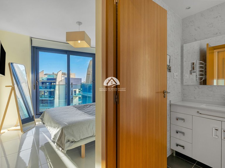 Penthouse for Sale in Punta Prima Torrevieja, Alicante 17