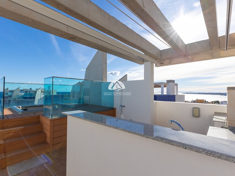 Penthouse for Sale in Punta Prima Torrevieja, Alicante 30