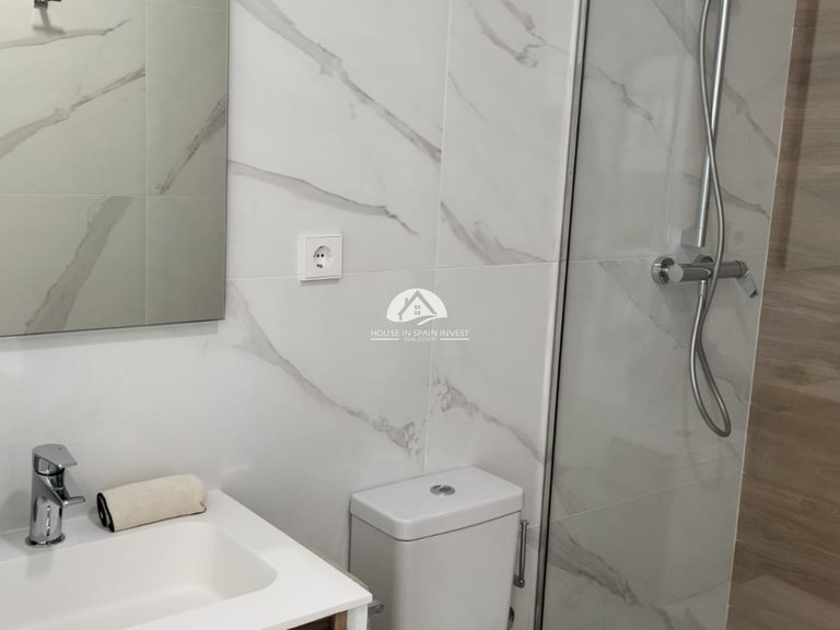 Apartment for Sale in Vistabella Vistabella Golf, Alicante 36