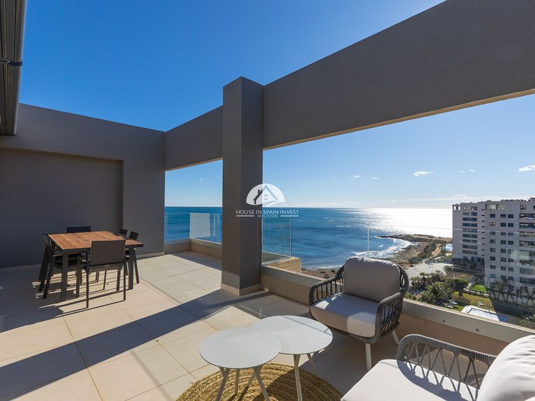 Penthouse for Sale in Punta Prima Torrevieja, Alicante 5