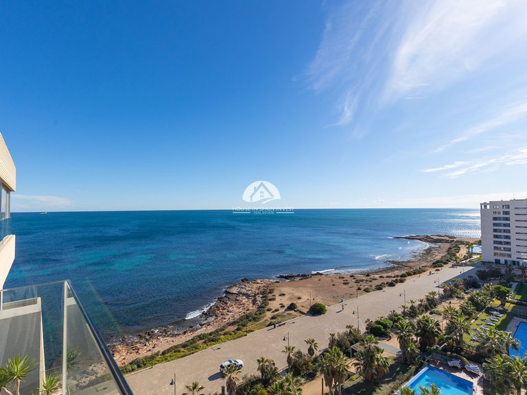 Penthouse for Sale in Punta Prima Torrevieja, Alicante 7