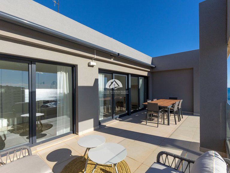 Penthouse for Sale in Punta Prima Torrevieja, Alicante 8