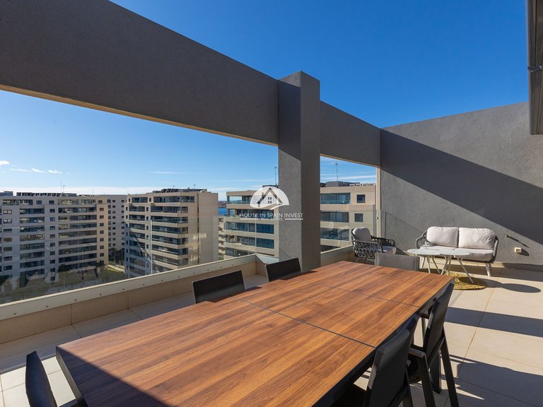 Penthouse for Sale in Punta Prima Torrevieja, Alicante 9