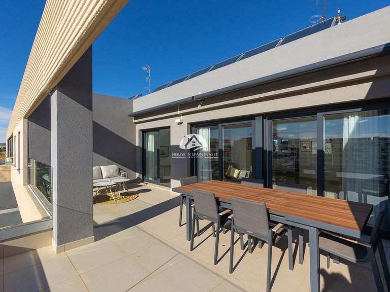 Penthouse for Sale in Punta Prima Torrevieja, Alicante 11