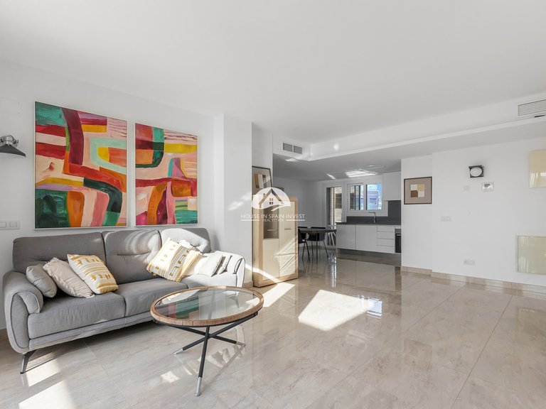 Penthouse for Sale in Punta Prima Torrevieja, Alicante 17