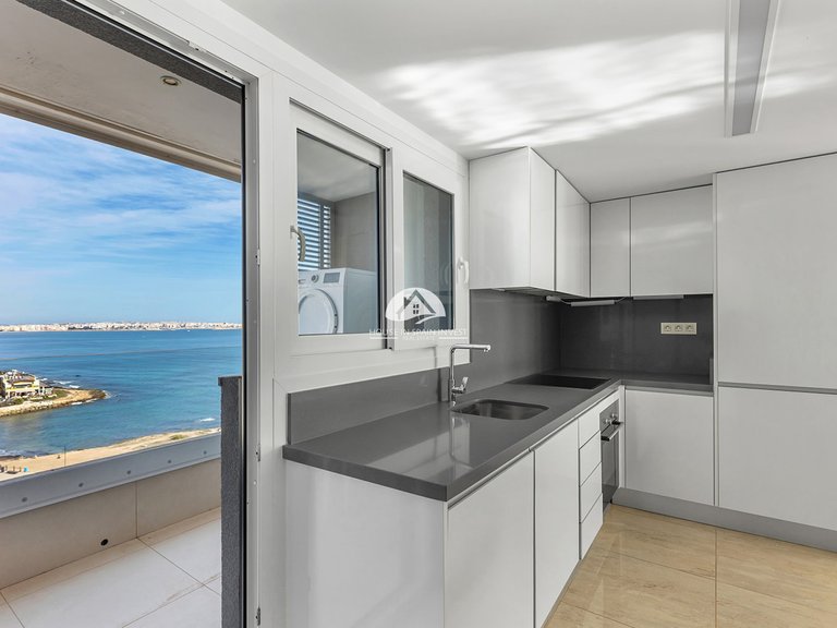 Penthouse for Sale in Punta Prima Torrevieja, Alicante 22