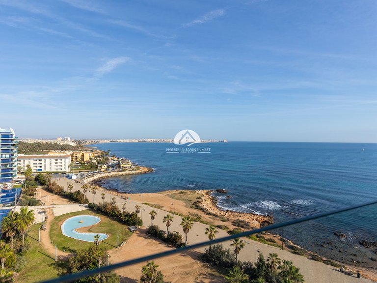 Penthouse for Sale in Punta Prima Torrevieja, Alicante 24