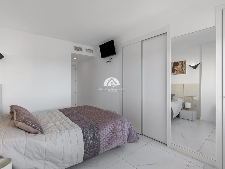 Apartment for Sale in Punta Prima Torrevieja, Alicante 24