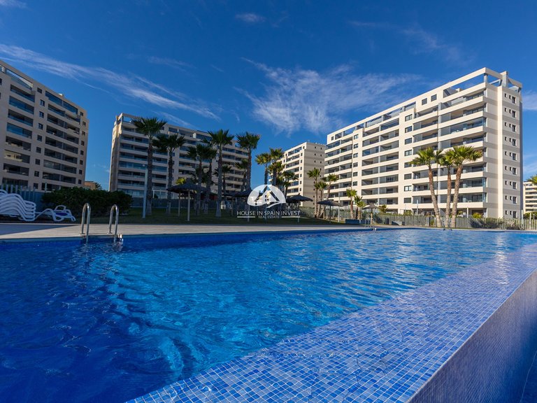 Apartment for Sale in Punta Prima Torrevieja, Alicante 36