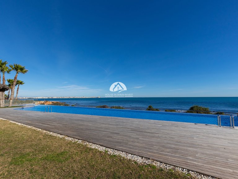 Apartment for Sale in Punta Prima Torrevieja, Alicante 40