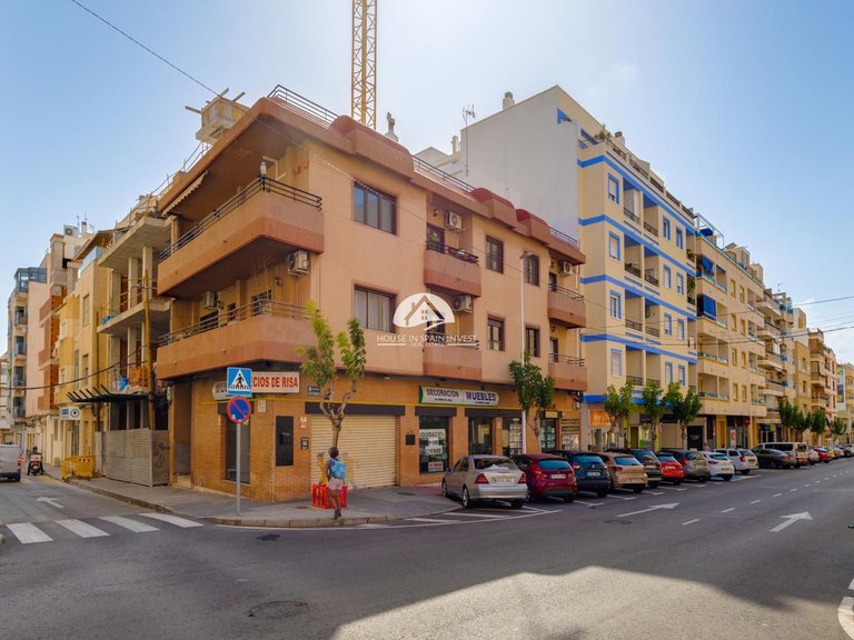 Apartment for Sale in Centro Torrevieja, Alicante 1