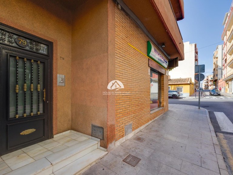 Apartment for Sale in Centro Torrevieja, Alicante 2