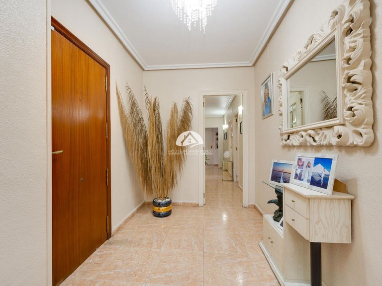 Apartment for Sale in Centro Torrevieja, Alicante 5