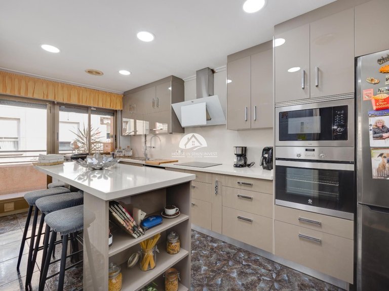 Apartment for Sale in Centro Torrevieja, Alicante 8