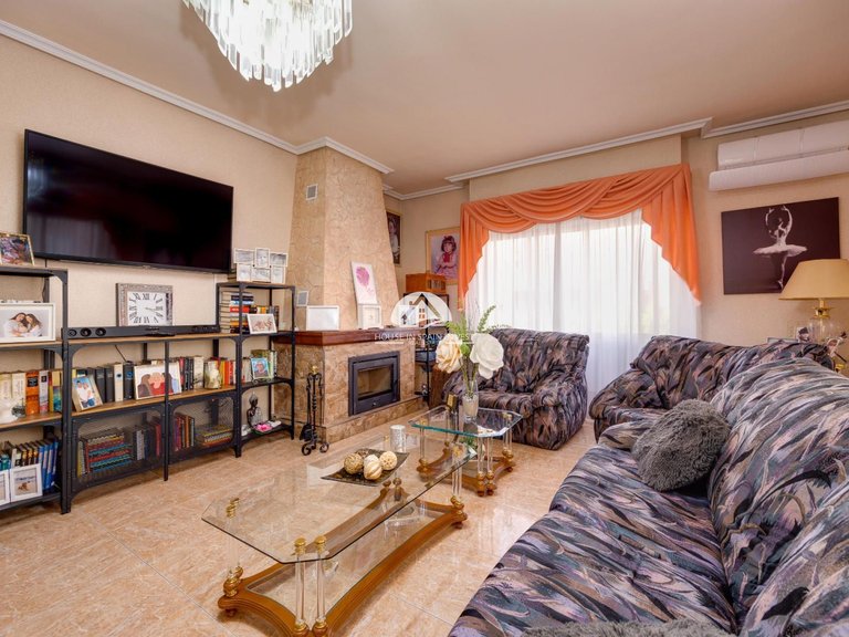 Apartment for Sale in Centro Torrevieja, Alicante 17