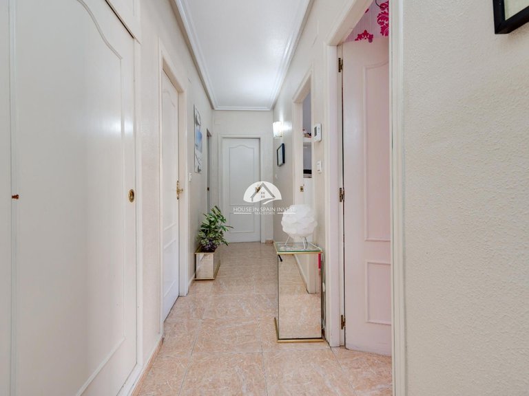 Apartment for Sale in Centro Torrevieja, Alicante 23