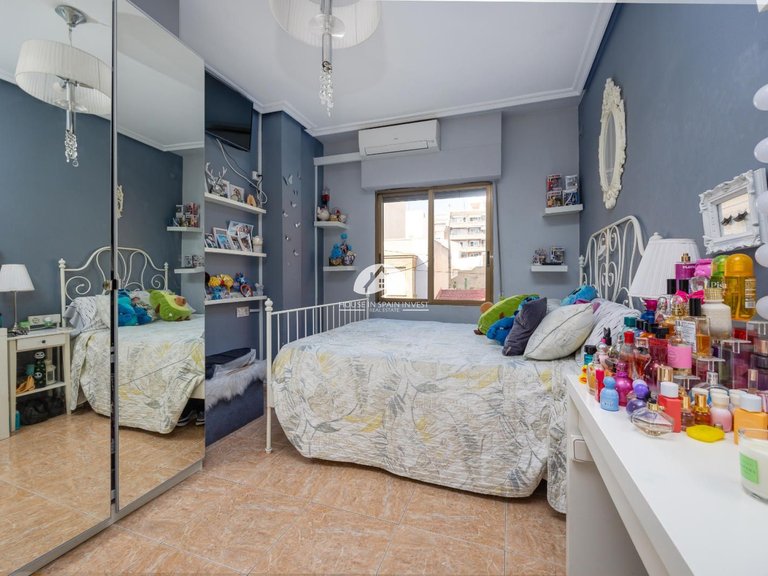 Apartment for Sale in Centro Torrevieja, Alicante 26