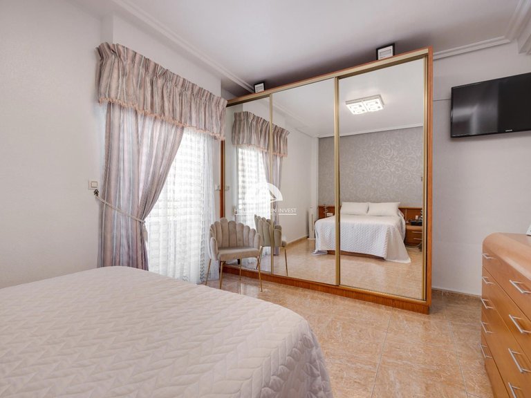 Apartment for Sale in Centro Torrevieja, Alicante 34