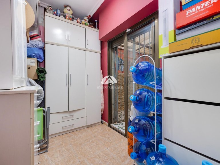 Apartment for Sale in Centro Torrevieja, Alicante 38