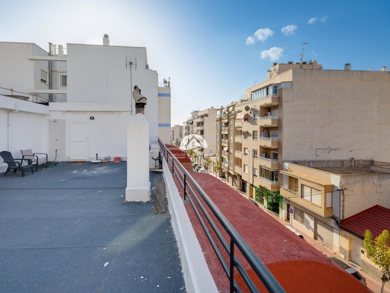 Apartment for Sale in Centro Torrevieja, Alicante 40