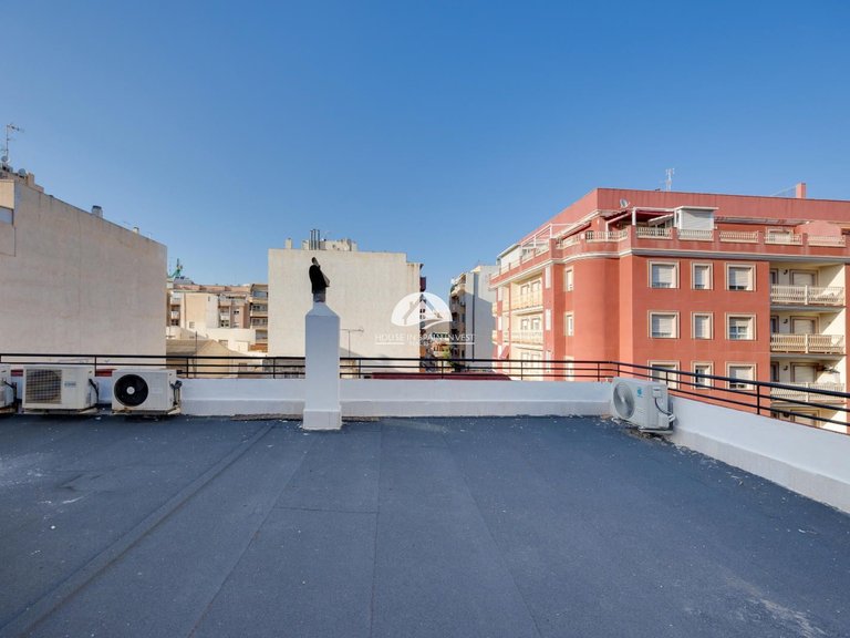 Apartment for Sale in Centro Torrevieja, Alicante 42