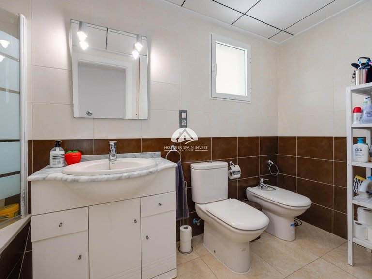 Apartment for Sale in Centro Torrevieja, Alicante 16