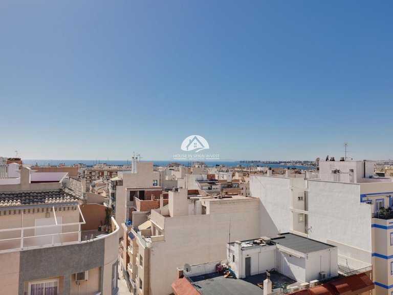 Apartment for Sale in Centro Torrevieja, Alicante 30