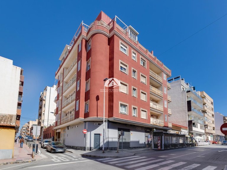 Apartment for Sale in Centro Torrevieja, Alicante 41