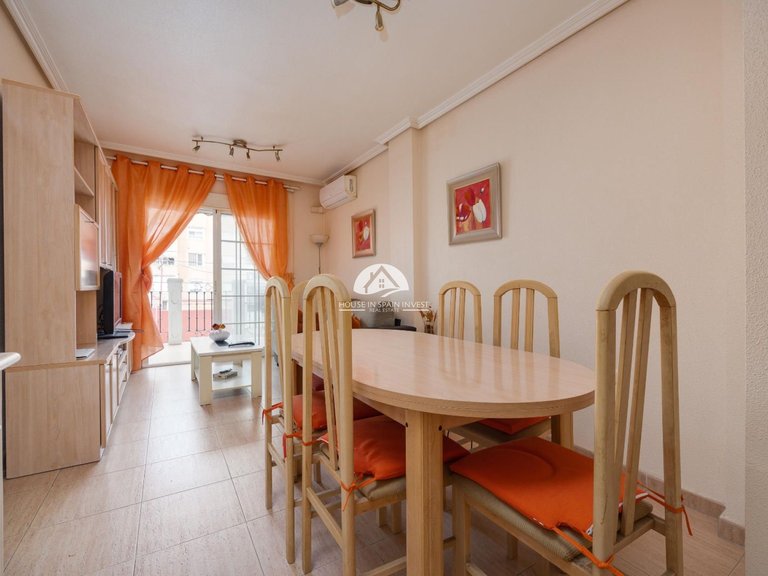 Apartment for Sale in Centro Torrevieja, Alicante 4