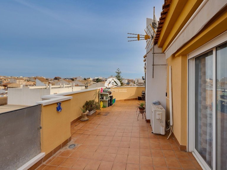 Penthouse for Sale in Pilar de la Horadada Pilar De La Horadada, Alicante 2
