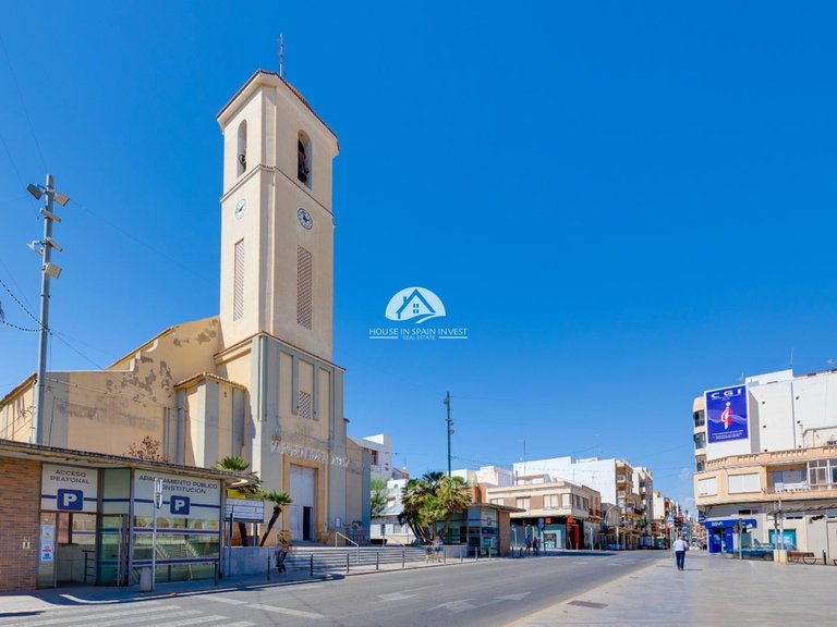 Apartment for Sale in Guardamar - El Raso Guardamar Del Segura, Alicante 36