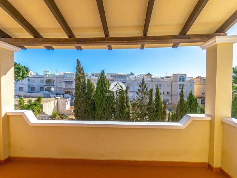Villa for Sale in Villamartín - Las Filipinas Orihuela Costa, Alicante 18