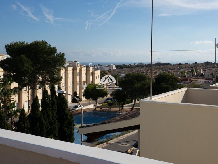 Villa for Sale in Villamartín - Las Filipinas Orihuela Costa, Alicante 39
