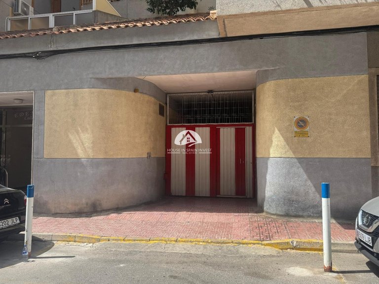 Garage for Sale in El Acequión - Los Náufragos Torrevieja, Alicante 6