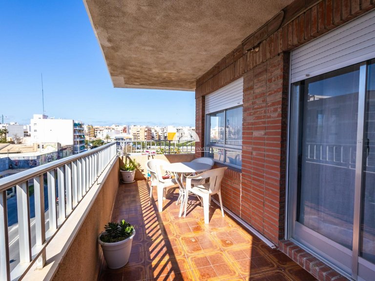 Apartment for Sale in El Acequión - Los Náufragos Torrevieja, Alicante 1
