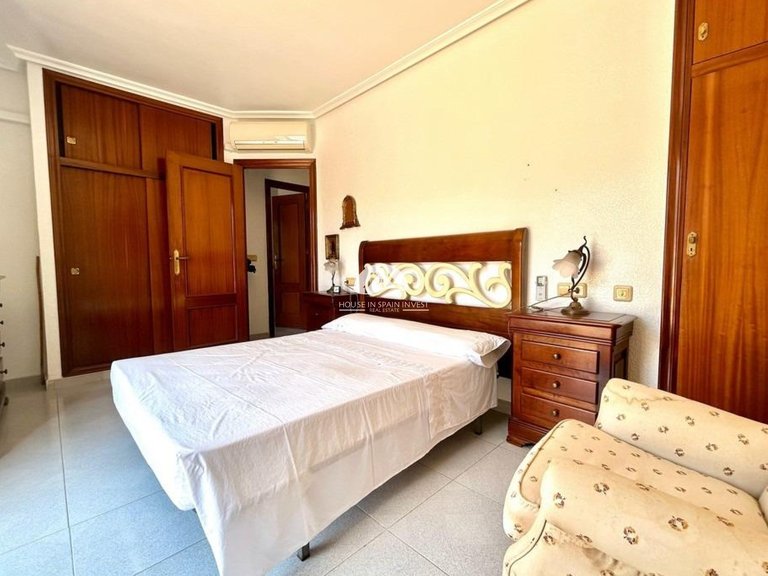 Villa for Sale in La Zenia Orihuela Costa, Alicante 10