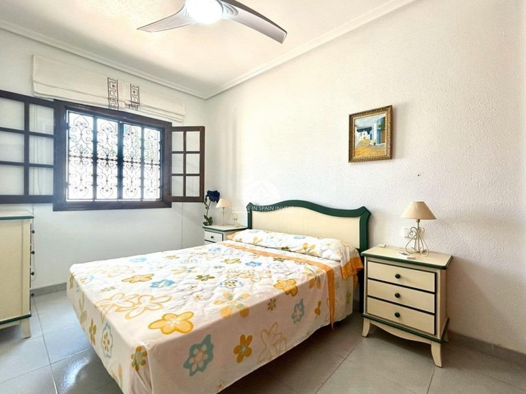 Villa for Sale in La Zenia Orihuela Costa, Alicante 13