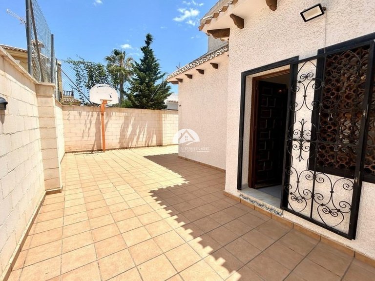 Villa for Sale in La Zenia Orihuela Costa, Alicante 23