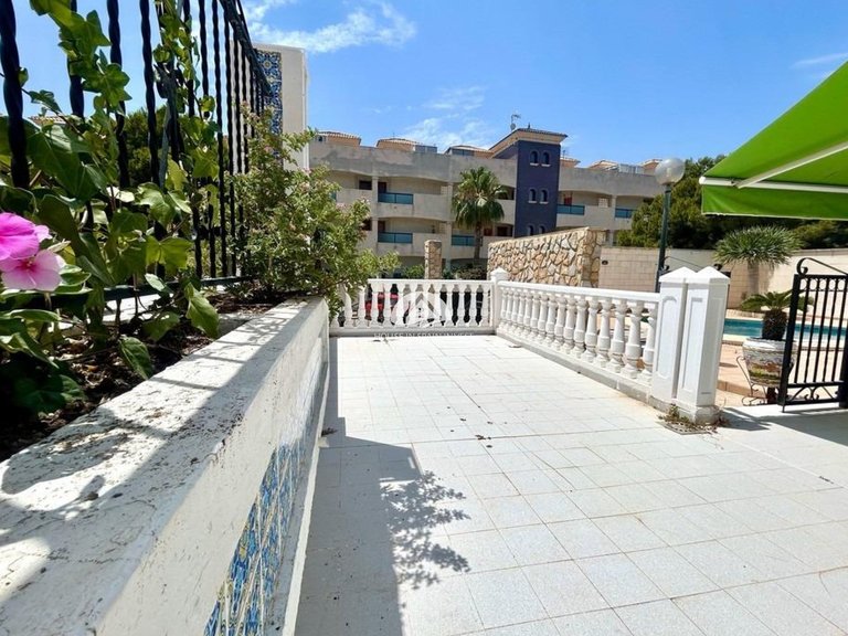 Villa for Sale in La Zenia Orihuela Costa, Alicante 26
