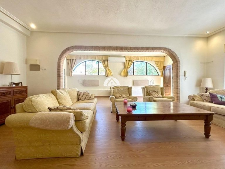 Villa for Sale in Cabo Roig - La Regia Orihuela Costa, Alicante 25