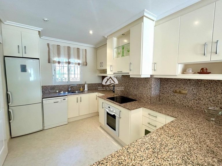 Penthouse for Sale in Dehesa de campoamor Orihuela Costa, Alicante 8